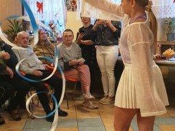 Rozdanie paczek mieszkańcom Bytomskiego Centrum Wsparcia, 23.12.2025